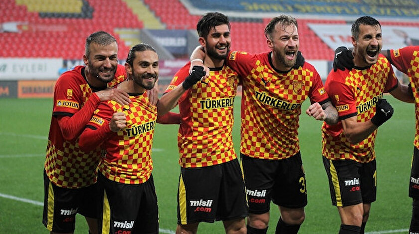 Göztepede Ünal Karaman galibiyetle tanıştı