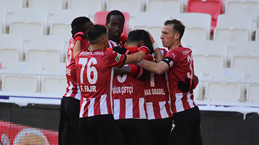 Sivassporlu futbolcuların gol sevinçleri