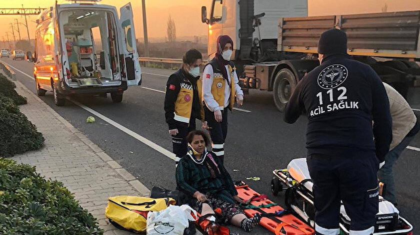 Motosikletiyle yaptığı kazada yaralanan annesini bırakıp olay yerinden uzaklaştı