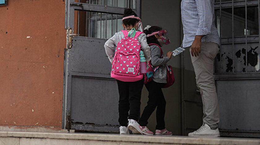 Sivasta son 7 günde koronavirüs vakası görülmeyen ilçede tüm okullarda eğitime başlanacak
