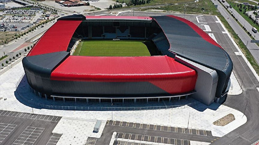 Yılın Stadı yarışmasına Türkiyeden iki aday