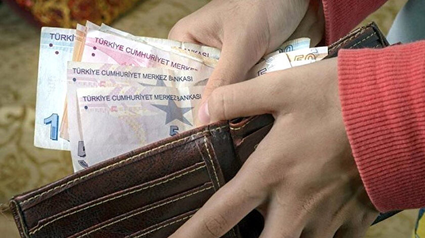4 kişilik ailenin açlık sınırı 2 bin 719 yoksulluk sınırı 8 bin 856 lira