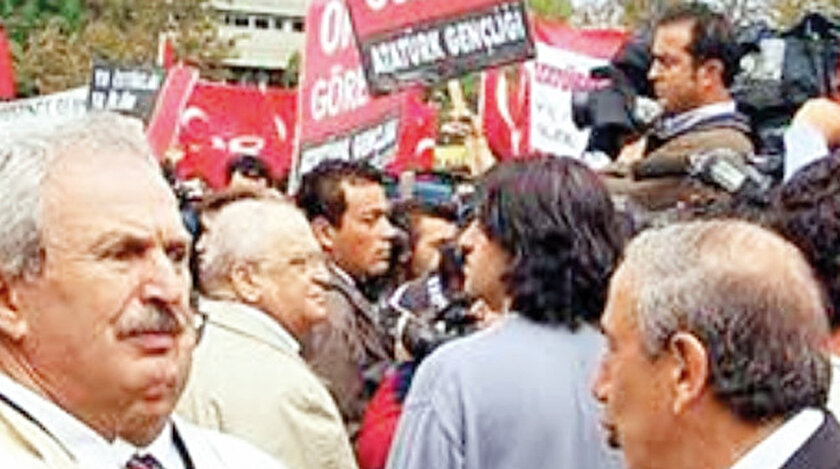 28 Şubatın yasakçı rektörleri Boğaziçi kliğine arka çıktı: Özgürlük diyene bak!