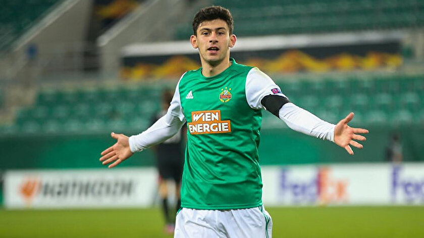 Yusuf Demir attığı golle Rapid Wieni şampiyonluk yarışında tuttu