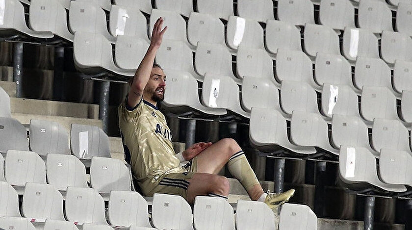Fenerbahçede Caner Erkin idmana alınmadı: Kalıcı olarak kadro dışı bırakılması gündemde