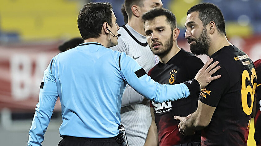 Arda Turan Ankaragücü maçı sonrasında isyan etti: Biz her şeyi görüyoruz