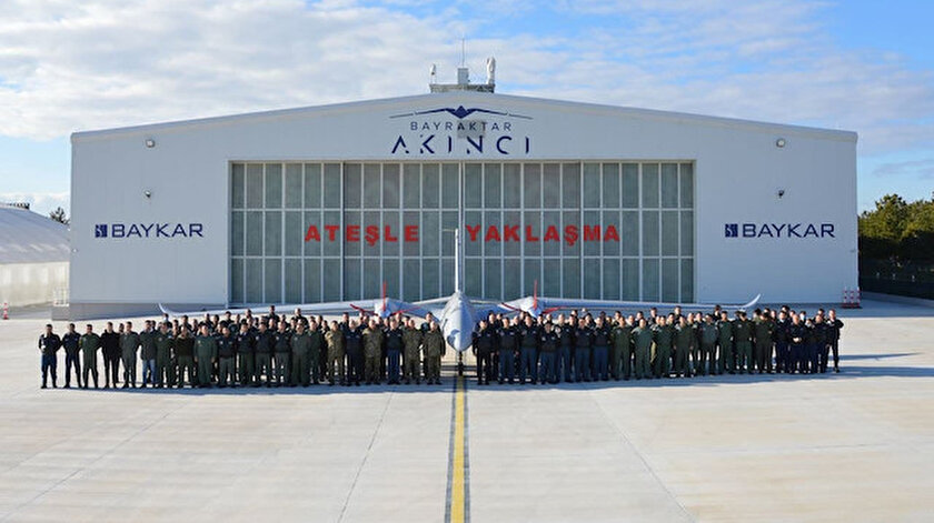 Türkiyenin havadaki yeni gücü Akıncı TİHA için eğitimler başladı