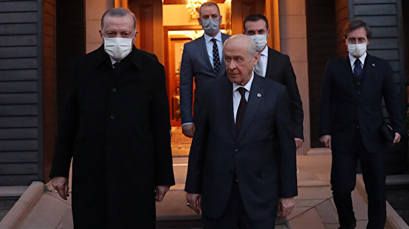 Cumhurbaşkanı Erdoğan MHP lideri Bahçeliyi evinde ziyaret etti