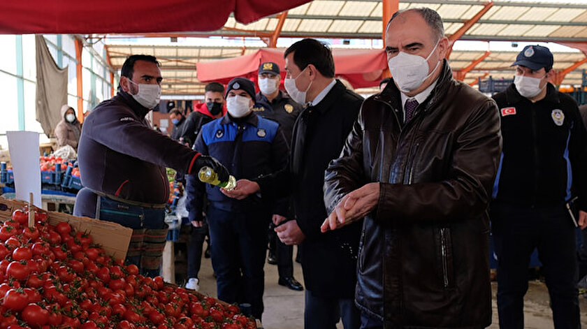 Kırmızı kategorideki Konyada validen uyarı: Ev ziyaretlerini ötelememiz lazım