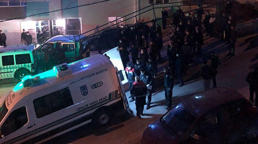 Çöpü atmadığı için tartıştığı kardeşini 11 yerinden bıçaklayarak öldürdü