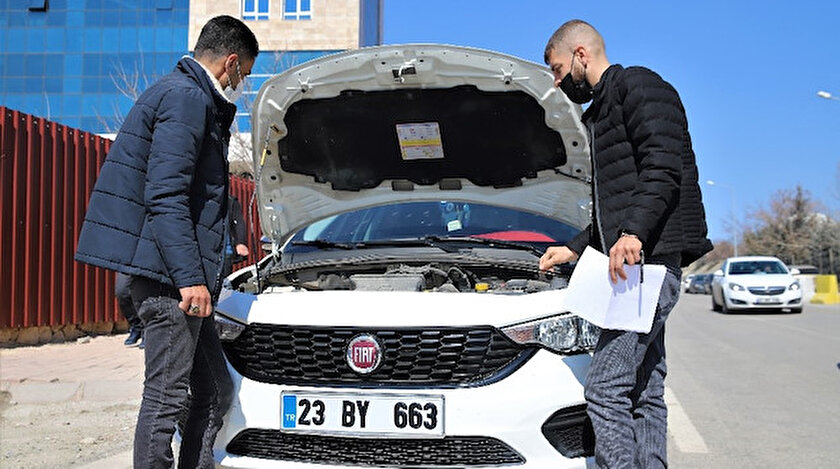 Elazığ haberleri: Sıfır otomobilde iki ayıp birden! Firma yenisi için üzerine para istiyor