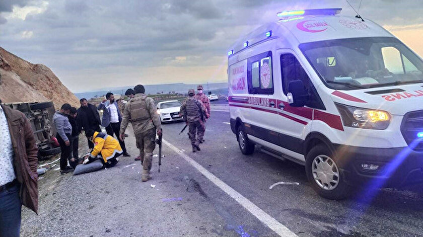 Diyarbakırda feci kaza: 5 kişi hayatını kaybetti