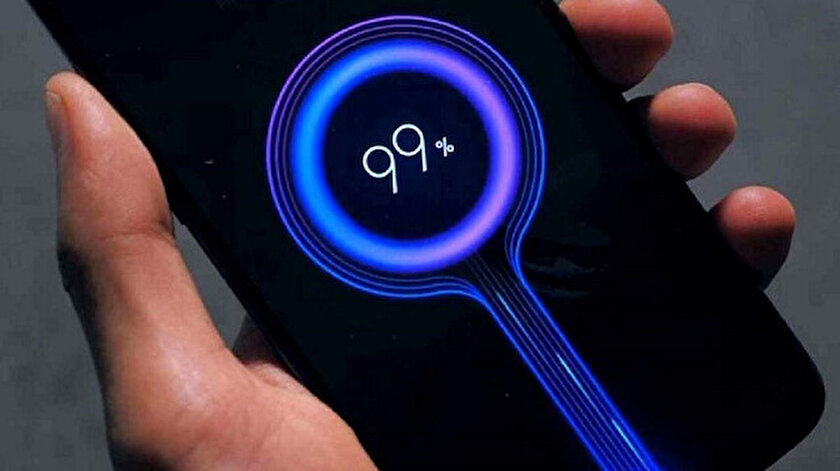 Xiaomi rekor hızda şarj olan akıllı telefon geliştiriyor