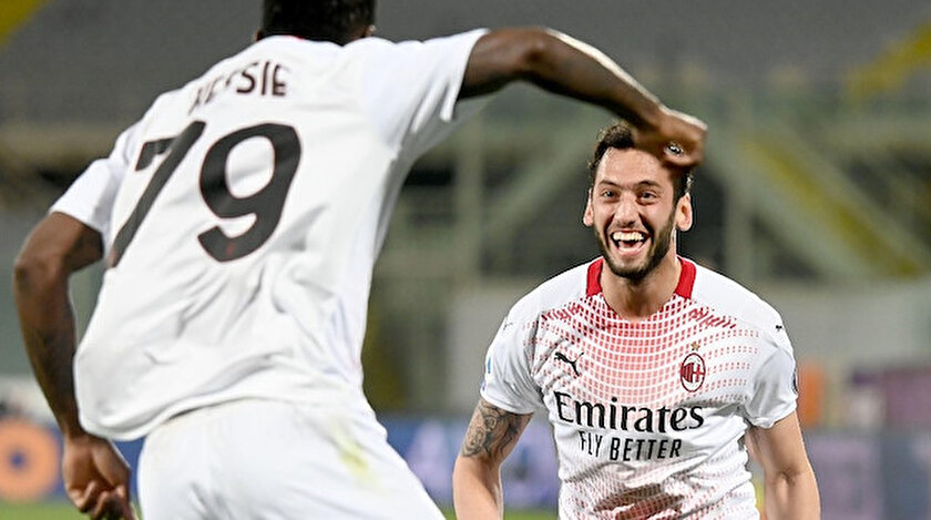 Fiorentina Milan maç özeti ve Hakan Çalhanoğlunun golünü izle