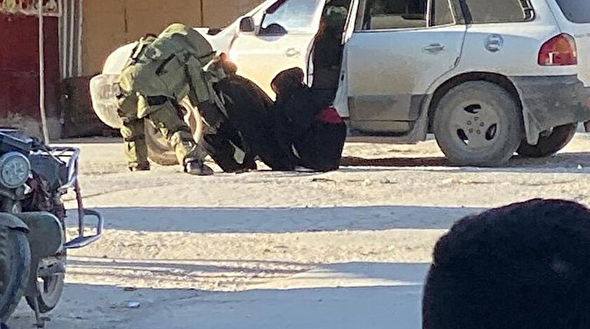 Afrinde PKK üyesi iki kadın canlı bomba eylem öncesi bombalarla yakalandı