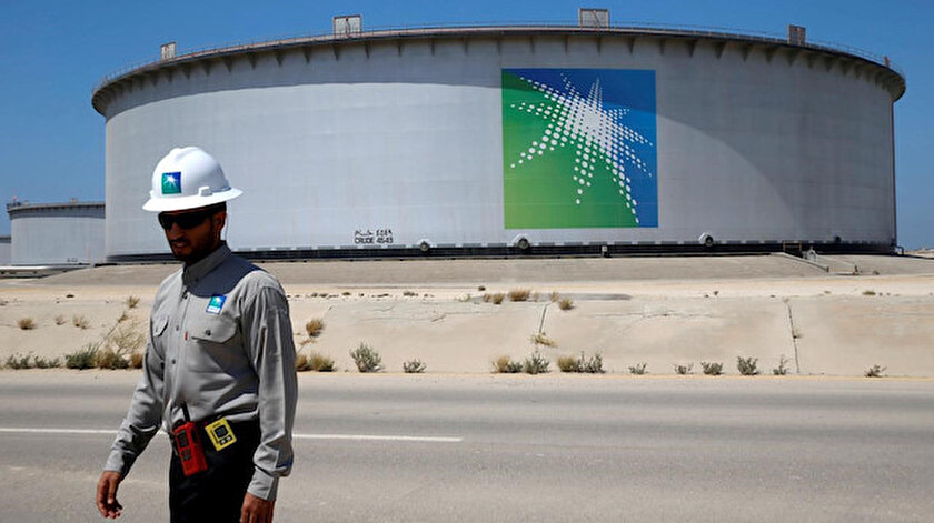 Aramcodan petrol boru hatlarında 15 milyar dolarlık satış