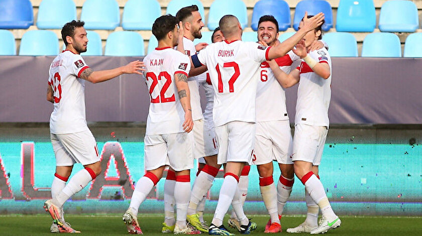 FIFA dünya sıralamasında Türkiye üç basamak yükseldi