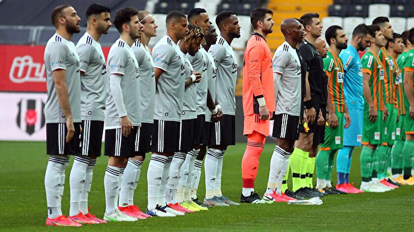 Beşiktaşın yeni sezonda giyeceği iç saha forması belli oldu: Sosyal medyaya sızdı