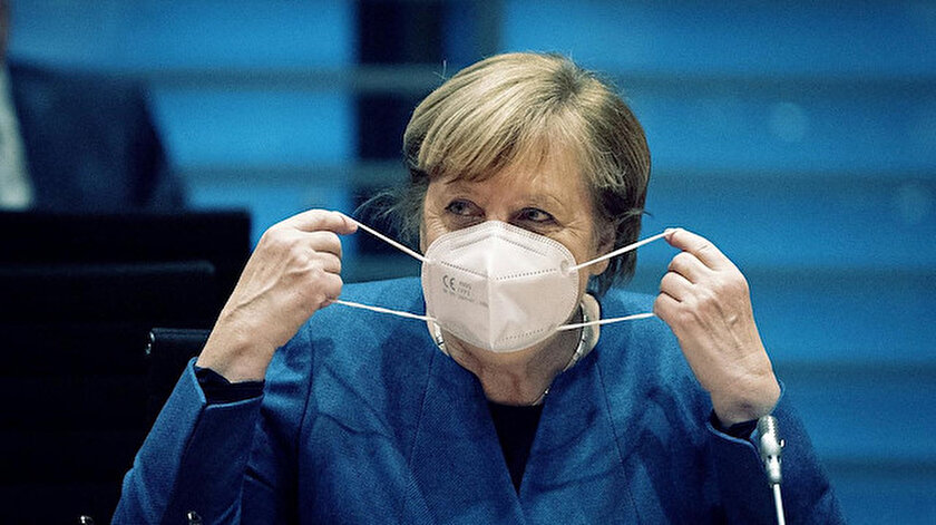 Almanya Başbakanı Merkel duyurdu: Koronavirüse karşı acil fren uygulaması
