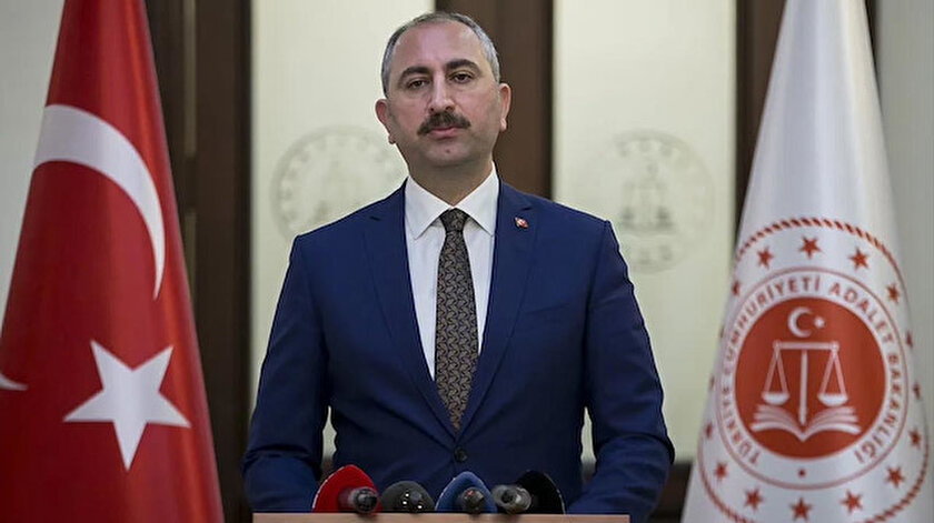 Adalet Bakanı Gülden kendisini muayene etmeyen doktorla tartıştığı ileri sürülen savcı hakkında HSKya inceleme izni
