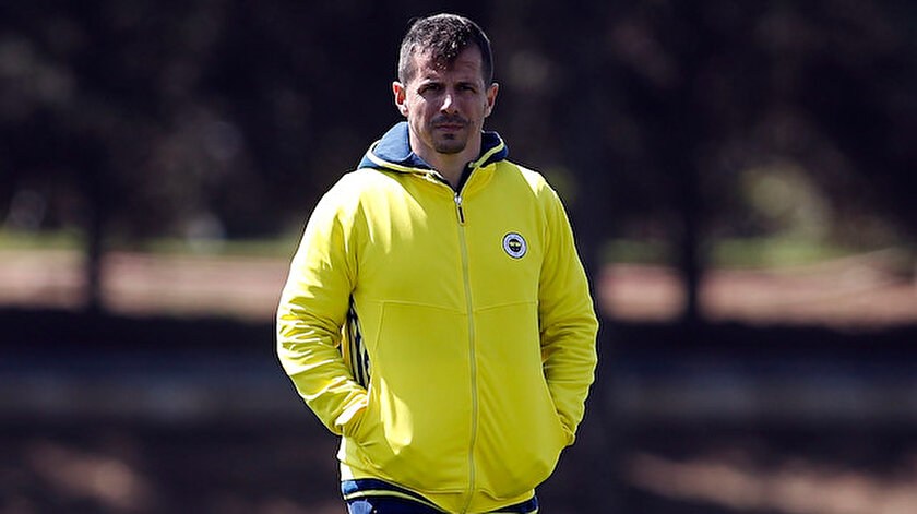 Fenerbahçede Emre Belözoğlu sistemini belirledi