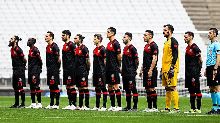 Fatih Karagümrükte 6 futbolcunun testi pozitif çıktı