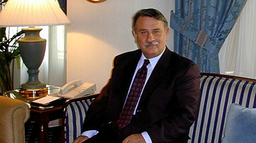 Yunanistandan Yıldırım Akbulutun vefatı sonrası başsağlığı mesajı