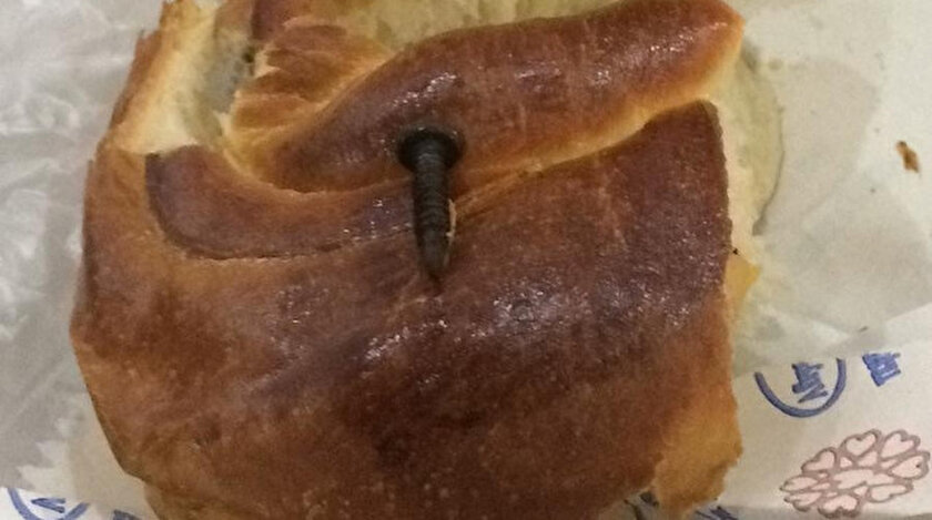 Poğaçanın içinden çıkan şoke etti