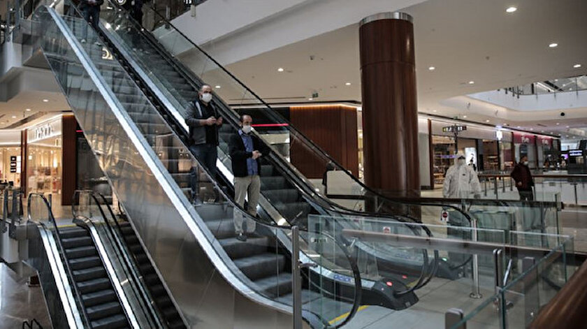 İstanbulda AVM ve zincir marketlerin kapanma saati belli oldu