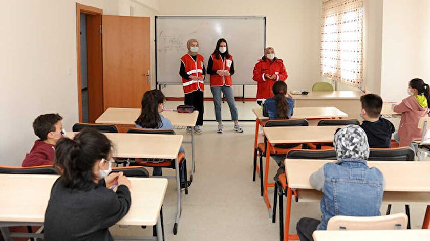 Gençlerden geleceğe mektup