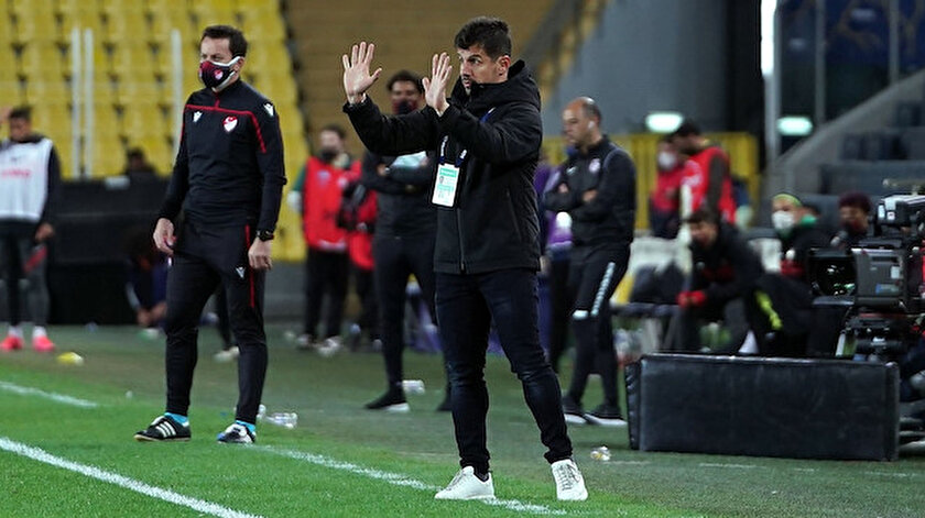 Emre Belözoğlu Fenerbahçenin taktiğini değiştirdi