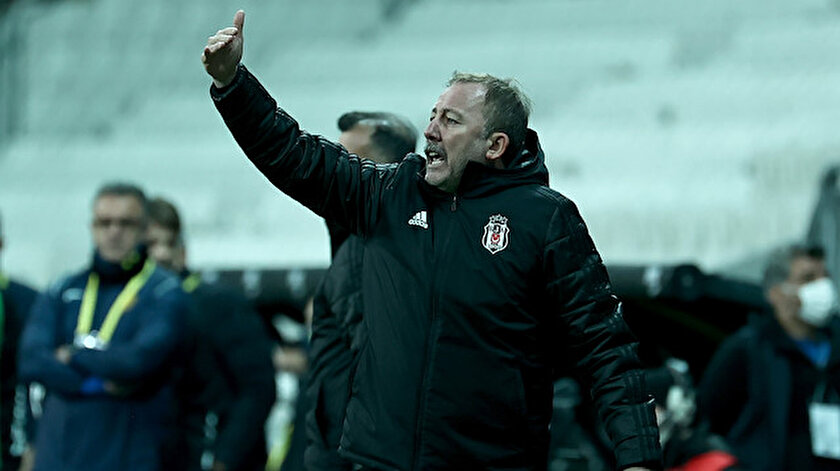 Sergen Yalçın performansından memnun olmadığı oyuncuları açıkladı