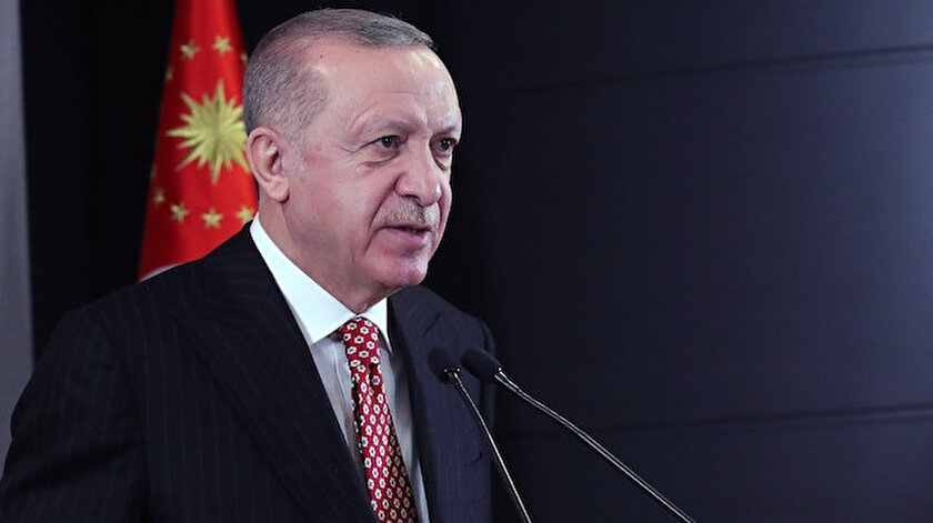 Biz hizmet ve eserle cevap veriyoruz 