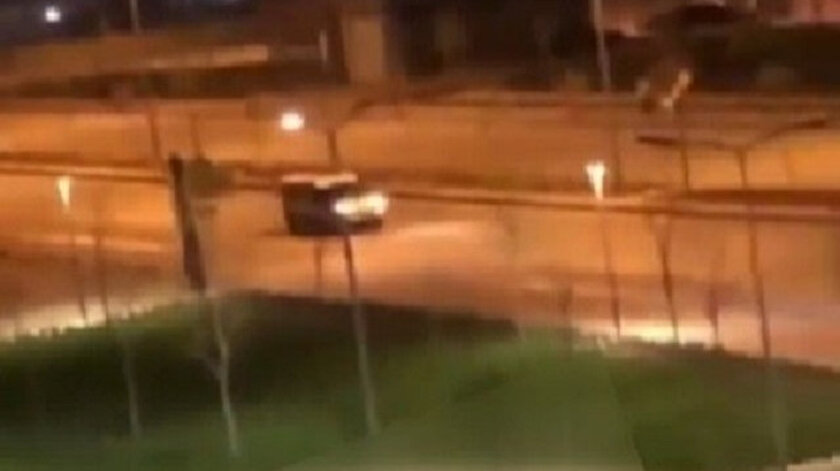Polis kısıtlamayı ihlal edenlere megafonla şöyle seslendi: Yeter artık milletin hakkı var sizin üzerinizde benim hakkım helal değil