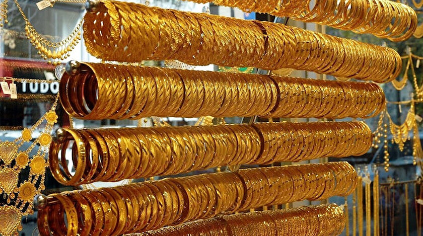 Kapalıçarşıda altının gramı 462 lira oldu