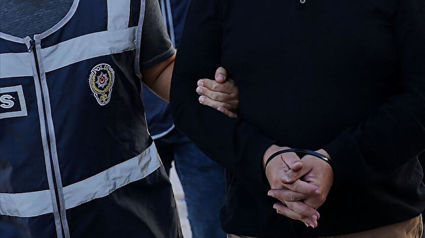 İzmir haberleri: 7 yıl kesinleşmiş hapis cezası bulunan hükümlüyü parmak izi ele verdi