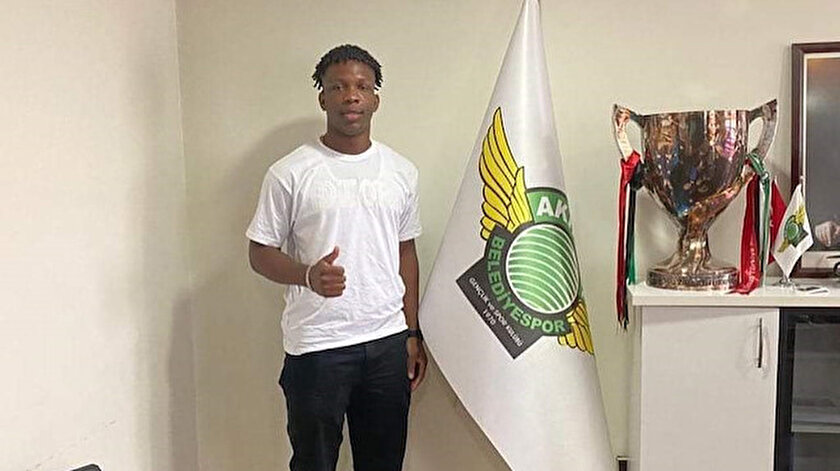 Akhisarsporun transferi TFFye şikayet edildi