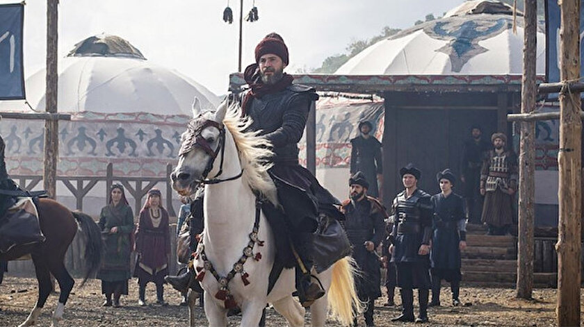 Pakistanda geçen yıl yayınlanan Diriliş Ertuğrul dizisinin ilk bölümü 100 milyon izlenme sayısına ulaştı
