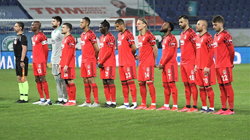 Beşiktaşta 4 futbolcu sınırda: Kart görürlerse derbiyi kaçıracaklar