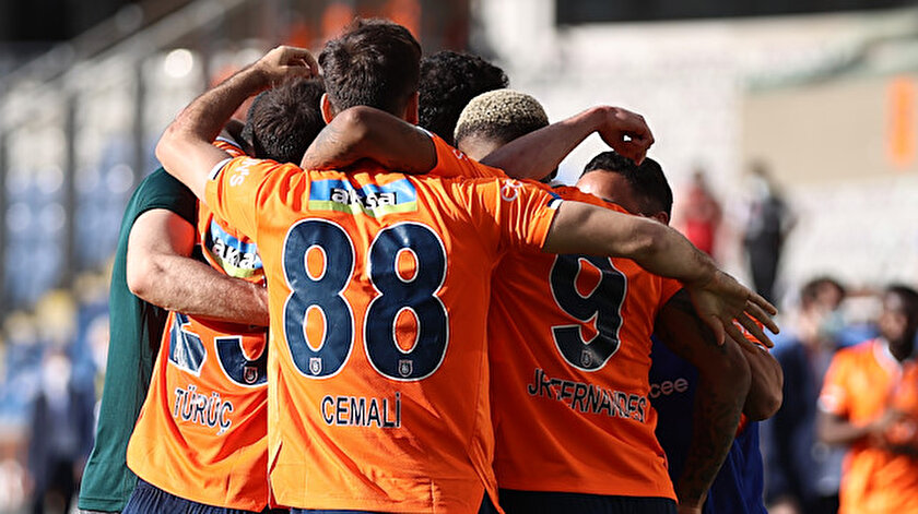 Başakşehir lige tutundu