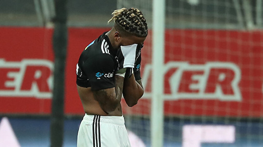 Beşiktaşın yıldızı maç sonu hüngür hüngür ağladı