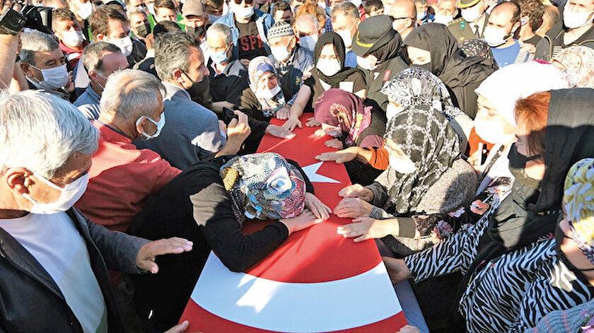 Manisa şehidini uğurladı: Cenazede gözyaşları sel oldu