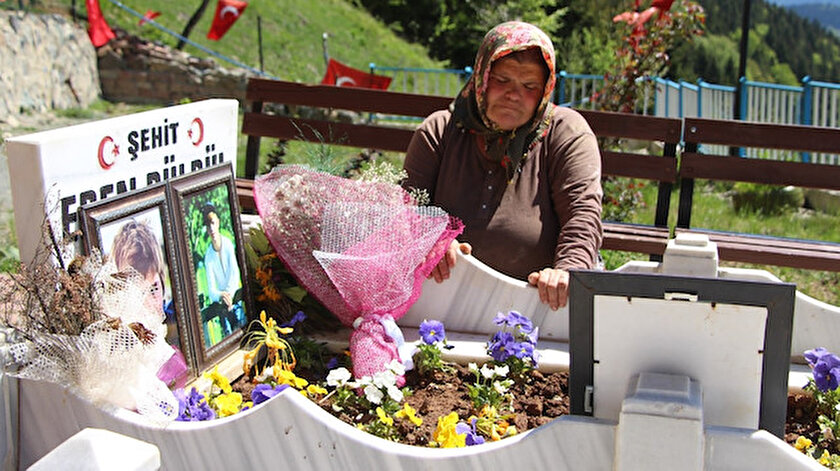 Erensiz geçen 7. bayramda da gözyaşı yine dinmedi