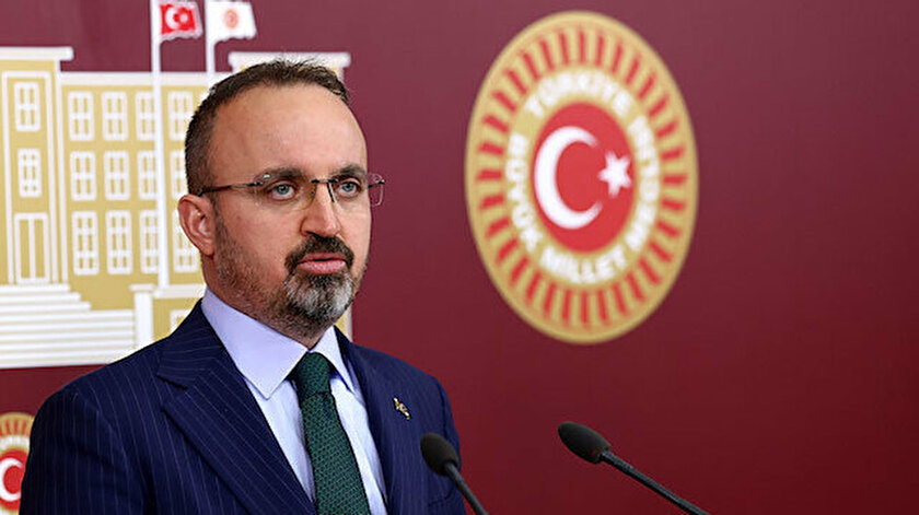 Bülent Turandan Akşenerin çirkin söylemine tepki: Erdoğana söylenen bu sözler tarihe ihanettir utanmazlıktır