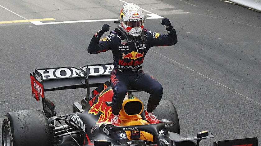 Monako’da zafer Red Bull pilotu Max Verstappen’in oldu