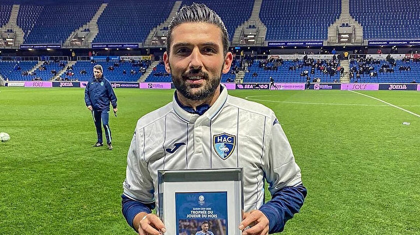 Fenerbahçeden Umut Meraş hamlesi: Teklife sıcak bakıyor