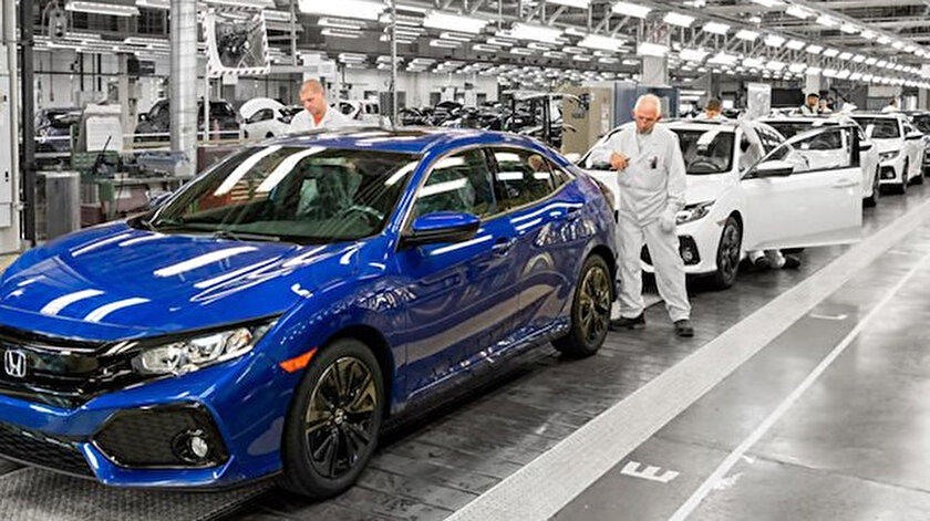 Toyota ve Honda tam kapanma kararı alan Malezyada üretimi geçici olarak durdurdu