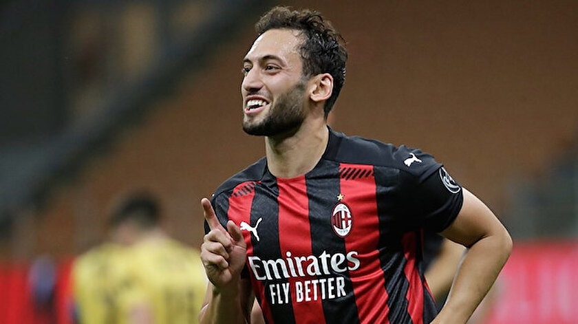 Hakan Çalhanoğluna yeni teklif