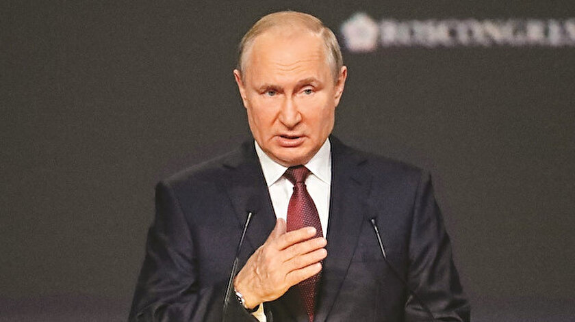 Rusya lideri Putin ABDyi hedef aldı: Doları silah gibi kullanıyor