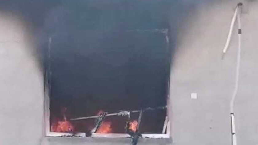 İsteği reddedilen PKKlı teröristler Irakta bir vatandaşın evini yaktı